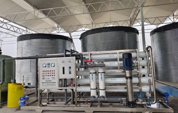 四川峨眉山智慧農(nóng)業(yè)水處理設備20T單級反滲透